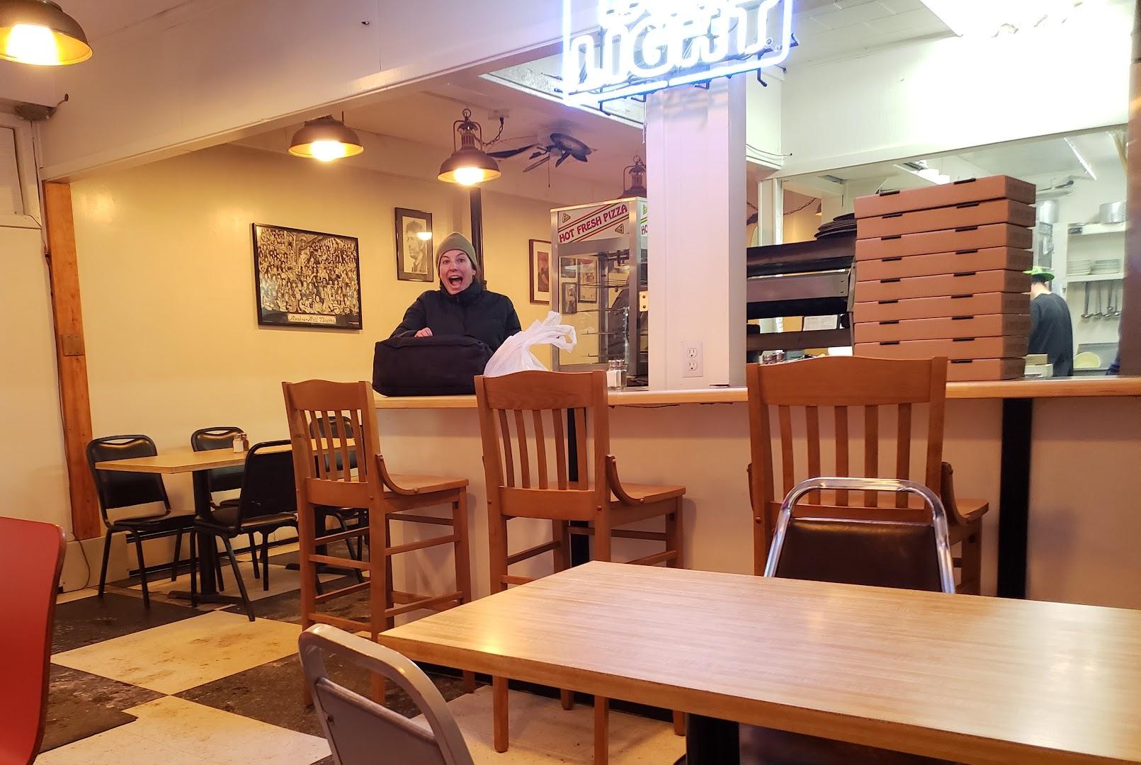 Angelos Pizza Grille